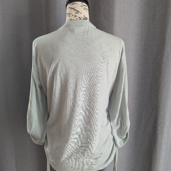 No Boundaries button down tie sides shirt size large - Picture 3 of 7